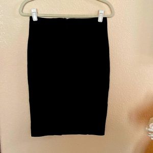 BHWM stretch black cotton pencil skirt, minimal wear, size 4, back sleet